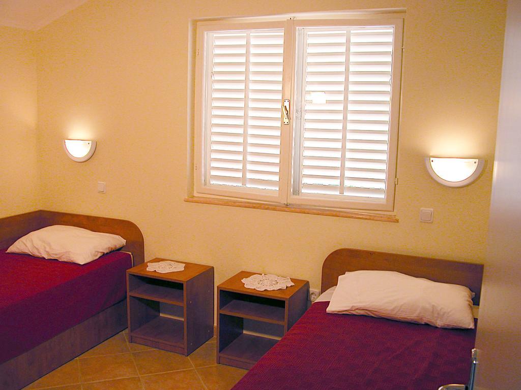 Antonio Apartments Trogir Room photo